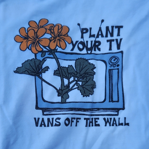 VANS adult size S white Tshirt short sleeve - Picture 2 of 3
